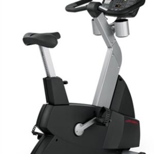 Life Fitness Integrity Series CLSC Upright Bike